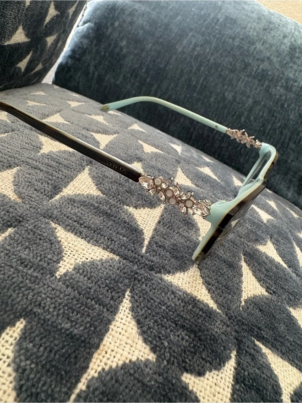 Tiffany & Co. elegant cat